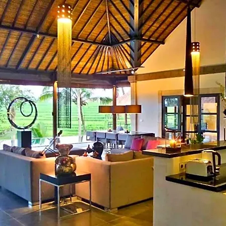 Peaceful 4 Bedroom Rice Field View